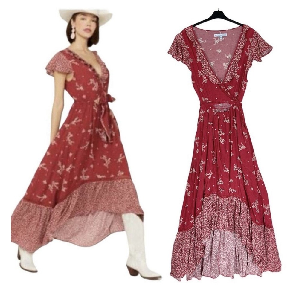 Floral Maxi Dress Red Size L Boot Barn Beyond The Radar Hi Low Hem Boho NWT
